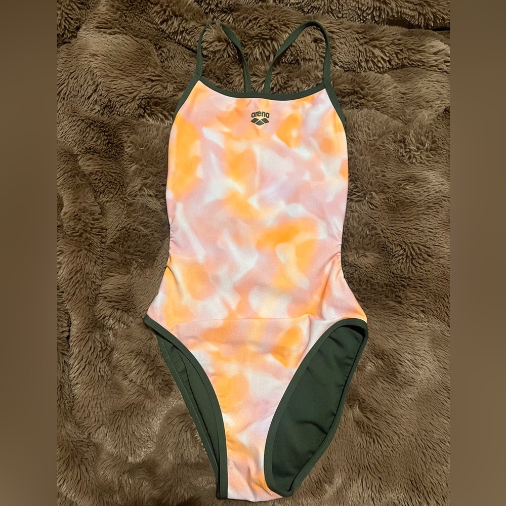 Arena Swimsuit - Alover reversible challenge back